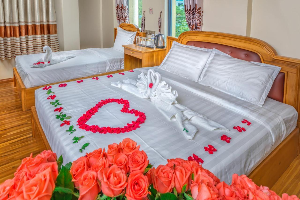 HOTEL FRIENDSHIP, MANDALAY